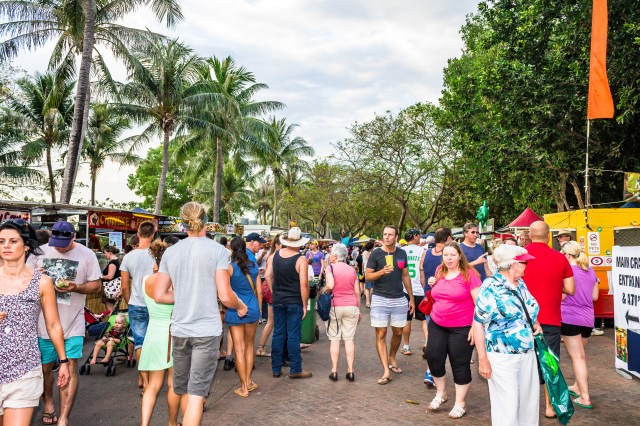 The Mindil markets sure do draw a crowd